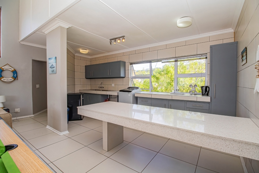 5 Bedroom Property for Sale in Seaside Longships Western Cape